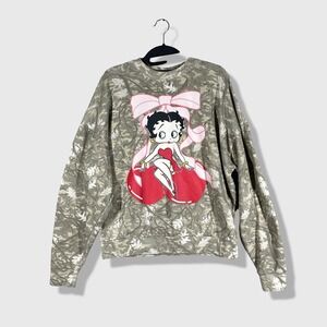 Fleischer Studios Betty Boop Sweatshirt Women Small Green Camo Y2K Streetwear